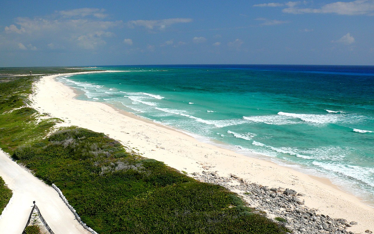 Cozumel: La Joya Oculta para Inversiones Inmobiliarias en el Caribe